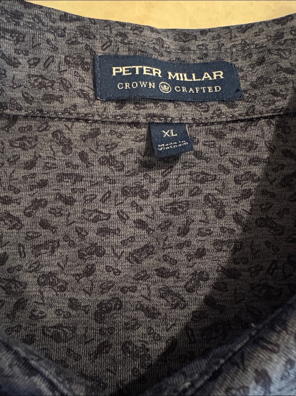 Peter Millar crown crafted shirt. - Picture 10 of 13